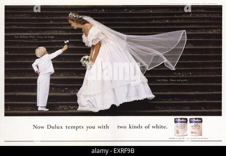 1990s UK Dulux ICI  Paint Magazine Advert Stock Photo