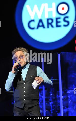 An Evening Celebrating The Who with Pete Townshend and Eddie Vedder held at Rosemont Theatre - Performance  Featuring: Roger Daltrey Where: Rosemont, Illinois, United States When: 14 May 2015 Stock Photo