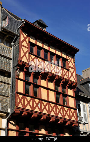 France, Brittany (Bretagne), Finistère, Quimper, Rue Kéréon, half timbered houses Stock Photo