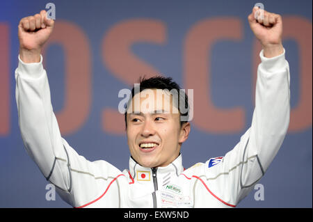 Moscow, Russia. 16th July, 2015. Gold medalist Yuki Ota of Japan poses during men's foil awarding ceremony at World Fencing Championships in Moscow, Russia, July 16, 2015. © Pavel Bednyakov/Xinhua/Alamy Live News Stock Photo