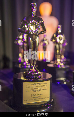 Bellmore, New York, USA. 16th July, 2015. The LIIFEtime Achievement Award for John Amos is on stage at the 18th Annual LIIFE Awards Ceremony, Long Island International Film Expo at Bellmore Movies. Amos was an LIFTF Lifetime Creative Achievement Honoree for his work in films such as ROOTS, and DIE HARD 2, and COMING TO AMERICA. Credit:  Ann Parry/ZUMA Wire/Alamy Live News Stock Photo