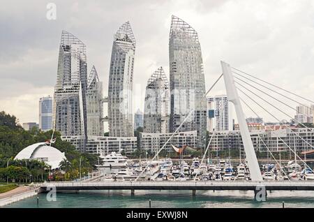 Reflections, Keppel Bay, Singapur City, Singapur, Asia Stock Photo