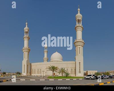 Masjid Sheikh Zayed Mosque, Fujairah, United Arab Emirates Stock Photo