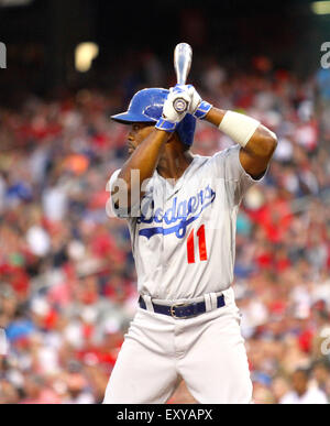 Washington DC, USA. 17th July, 2015. Los Angeles Dodgers vs Washington Nationals at Nationals Park in Washington DC. Los Angeles Dodgers shortstop Jimmy Rollins (11) batting in the top of the fourth. Game was suspended after 5 innings of play. Nationals led 3-2. Credit:  Cal Sport Media/Alamy Live News Stock Photo