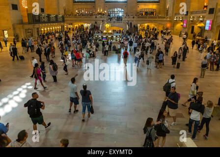 New York City, NY, USA, Aerial View, High Angle, Crowd Tourists in Grand Central Station Terminal, Main Concourse, crowded hallway Stock Photo