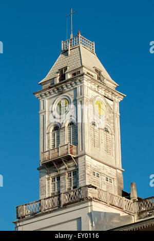 Clock on bell tower of the Stone Town palace museum (house of wonders), Zanzibar Stock Photo