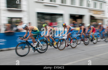 Hamburg, Germany, July 18th 2015. Athletes compete in the cycling section of the ITU World Triathlon Hamburg 2015. Stock Photo