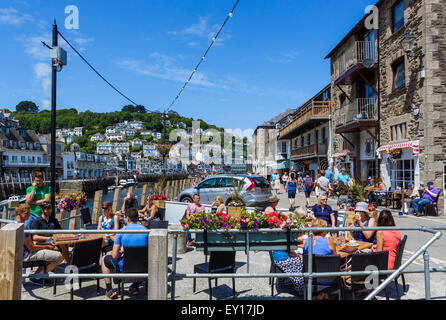 The Old Boathouse Pub on the Quay in East Looe looking over the river to West Looe, Cornwall, England, UK Stock Photo