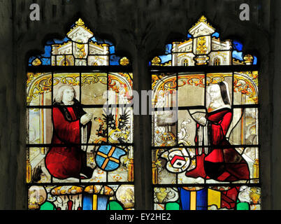 Sir John and Lady Anne Shelton, formerly Anne Boleyn, Aunt of Queen Anne Boleyn, 16th century stained glass window Shelton Stock Photo