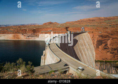 The Glen Canyon Dam on the Colorado River near Page, Arizona, USA. Stock Photo