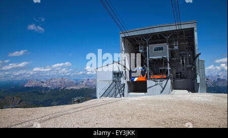 Cabin of the Marmolada Cable Car Lift, from Malga Ciapela to Serauta to Punta Rocca, Dolomites, Italy Stock Photo