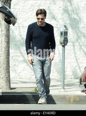 Actor Jason Bateman spending quality time with his dad Kent and daughter Francesca as the Bateman's hit Menchies Frozen Yogurt in Studio City.  Featuring: Jason Bateman Where: Studio City, California, United States When: 20 May 2015 Stock Photo