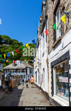 Fore Street in the fishing village of Polperro, Cornwall, England, UK Stock Photo