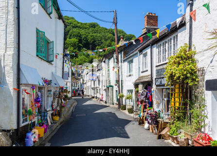 Lansallos Street in the fishing village of Polperro, Cornwall, England, UK Stock Photo