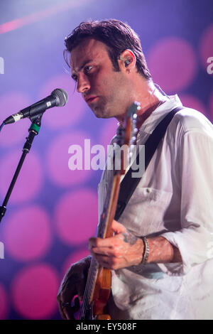 Bollate Milan Italy. 21th July 2015. The British indie-rock band THE KOOKS performs live at Villa Arconati during the 'Villa Arconati Festival' Credit:  Rodolfo Sassano/Alamy Live News Stock Photo