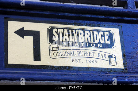 Stalybridge Station Original Buffet bar,est 1885, Transpennine aletrail, Tameside, Greater Manchester, England, UK