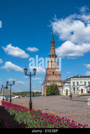 Leaning Suyumbike tower, Kazan Kremlin, Tatrstan, Russia Stock Photo