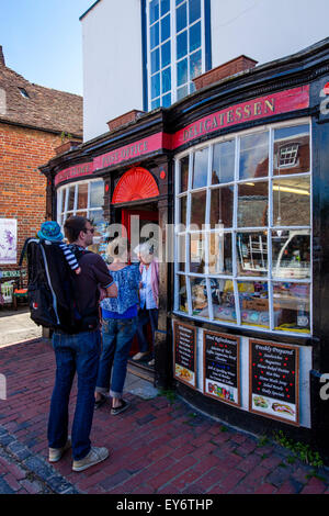 The Village Stores and Post Office, Alfriston, Sussex, UK Stock Photo