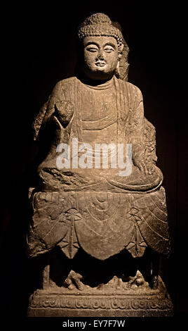 Amitabha Buddha stone ( erected by Xiangli Gong Zheng ( ad 725 ) Tang dynasty (ad 618–690 & 705–907)  Shanghai Museum of ancient Chinese art China Amitābha ( Amida or Amideva is a celestial buddha described in the scriptures of the Mahāyāna school of Buddhism. Amitābha is the principal buddha in the Pure Land sect, a branch of Buddhism practiced mainly in East Asia ) Stock Photo