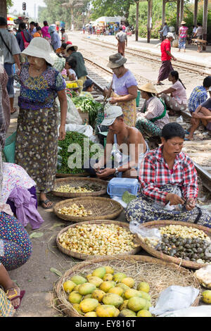 Street Market in Myanmar Stock Photo - Alamy