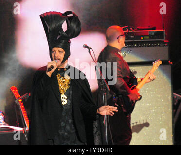 Los Angeles, California, USA. 24th July, 2015. Musician - BOY GEORGE and Culture Club on stage at The Greek Theater, Los Angeles, California, USA, July 23, 2015.Credit Image cr Scott Mitchell/ZUMA Press (Credit Image: © Scott Mitchell via ZUMA Wire) Credit:  ZUMA Press, Inc./Alamy Live News Stock Photo