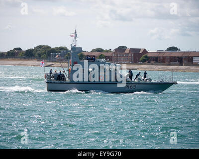 HMS Express, an Archer-class P2000 patrol and training vessel of the British Royal Navy Stock Photo