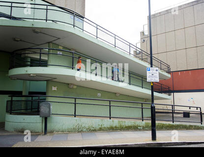 The Aylesbury Estate where it meets East Street, just off the  Walworth Road, Southwark, London. The estate is part of a long te Stock Photo