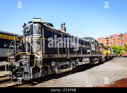 Western Maryland RS3 No 195, Baltimore & Ohio Railroad Museum, 901 West ...