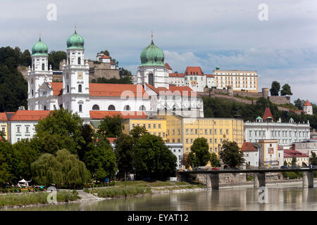 River Inn, St. Stephan's Cathedral, Passau, Lower Bavaria, Germany, Europe Stock Photo