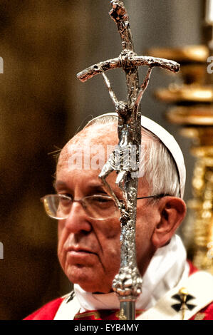 Holy Mass On The Solemnity Of Pentecost Held At St. Peter's Basilica ...