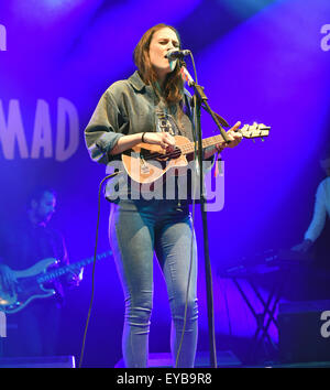 Malmesbury, Wiltshire, UK. 25th July, 2015. Womad Festival Charlton Park Wiltshire:The Staves, Emily, Jessica & Camilla Staveley-Taylor, from Watford England performing in the Siam Tent    Credit:  charlie bryan/Alamy Live News Stock Photo