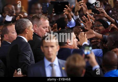 Kenya. 26th July, 2015. US President Barack Obama greets Kenyan citizens after he delivered his speech at Moi International Sports Kasarani in Nairobi, Kenyan capital. Obama is wrapping up his three-day visit to Kenya before heading to Ethiopia. It was his first visit to his father's homeland since becoming president. He promoted Africa as a hub for global economic growth and addressed issues on terrorism, economic recovery and human rights. © Tarma Bosibori/Pacific Press/Alamy Live News Stock Photo
