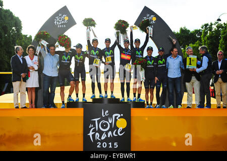 Paris, France. July 26, 2015. Team Movistar are awarded for best team of this year's Tour de France. Photo: Miroslav Dakov/ Alamy Live News Stock Photo
