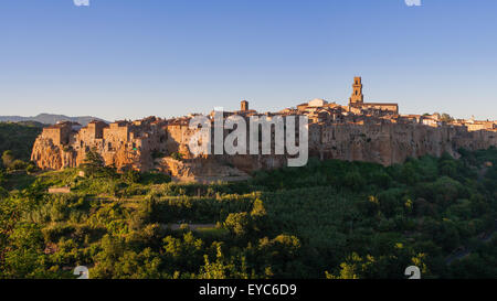 panoramic view of Pitigliano famous village of tuscany Maremma  in the warm light of sunset. this village was built on the top o Stock Photo