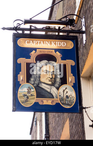 Captain Kidd pub sign in Wapping, London, UK Stock Photo