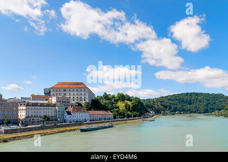 Image with view to the river Danube in Linz, Austria