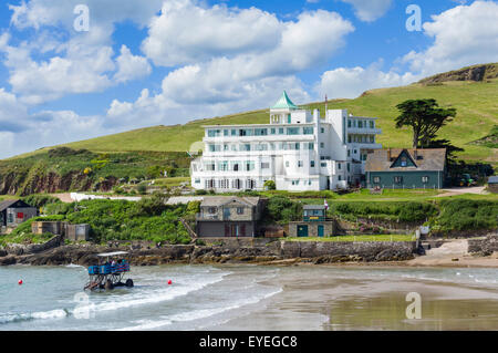 Burgh Island Hotel with sea tractor used to cross at high tide in foreground, Burgh Island, Bigbury-on-Sea, Devon, England, UK Stock Photo