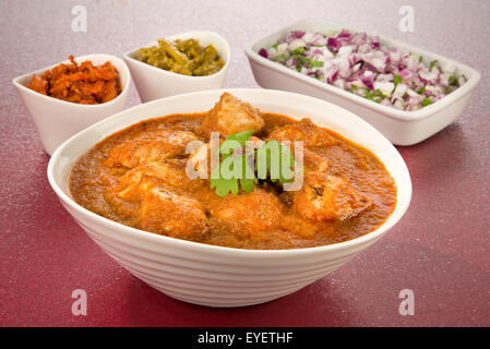 INDIAN CHICKEN VINDALOO CURRY Stock Photo