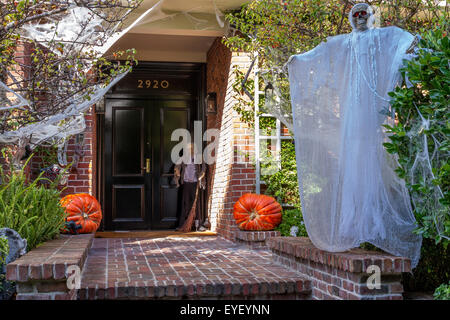 Luxury home decorated for Halloween in The Affluent Pacific Heights Area of San Francisco ,California ,USA Stock Photo