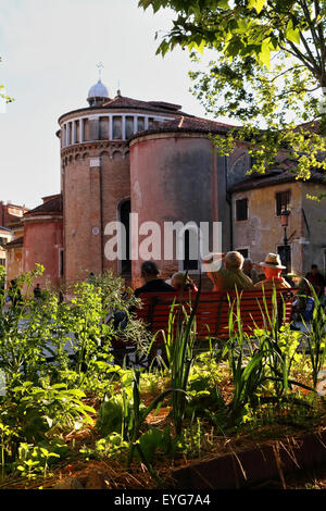 Urban community garden in Venice Stock Photo