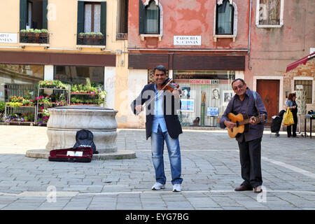 Street musicians at Campo San Cassian Stock Photo