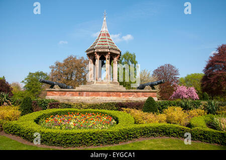 The Chinese Bell tower and Sebastopol Cannons at the Arboretum Park, Nottingham England UK Stock Photo