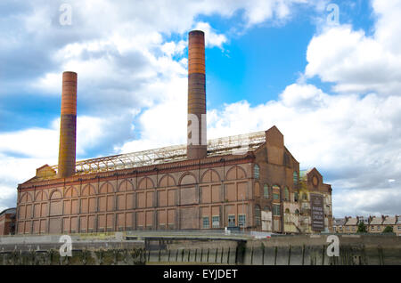 Old abandoned building on river Thames Stock Photo