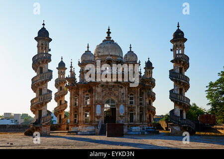 India, Gujarat, Junagadh, Mahabat Maqbara, Vizir mausoleum, 19 century Stock Photo