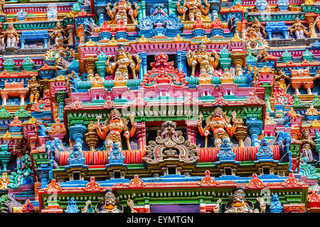 Sculptures on Hindu temple gopura tower. Meenakshi Temple, Madurai, Tamil Nadu, India Stock Photo