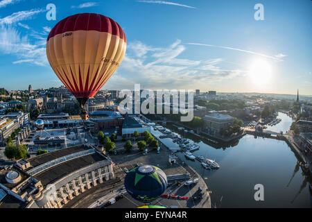 Bristol, UK. 31st July, 2015. Hot air balloons take to the skies over Bristol ahead of the 37th International Balloon Fiesta. Stock Photo