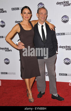 LOS ANGELES, CA - NOVEMBER 1, 2010: Jennifer Grey & father Joel Grey at the 200th episode party for Dancing With The Stars at Boulevard 3 in Hollywood. Stock Photo