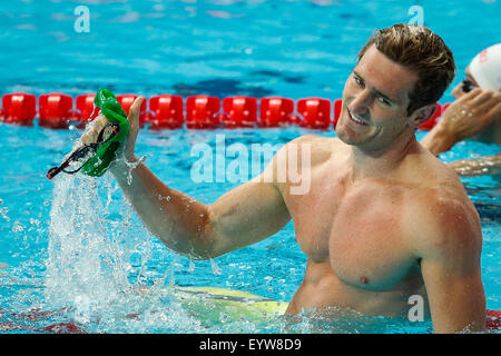 Kazan, Russia. 4th Aug, 2015. Cameron Van Der Burgh celebrates after the heat of the men's 50m breaststroke swimming at FINA World Championships in Kazan, Russia, Aug. 4, 2015. Cameron Van Der Burgh took the first place of the heats and set a new world record of the event in a time of 26.62 seconds. Credit:  Zhang Fan/Xinhua/Alamy Live News Stock Photo