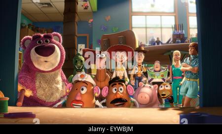 Toy Story 3 ; Year : 2010 USA ; Director : Lee Unkrich ; Animation ; Lots-oi-Huggini Bear, Rex, Mrs. Potato Head, Bullseye, Mr. Potato Head, Jessie, Woody, Hamm, Buzz Lightyear, Slinky Dog, Barbie, Ken Stock Photo