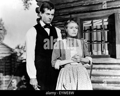 Young Mr. Lincoln  Year: 1939 USA Director: John Ford Henry Fonda , Alice Brady Stock Photo